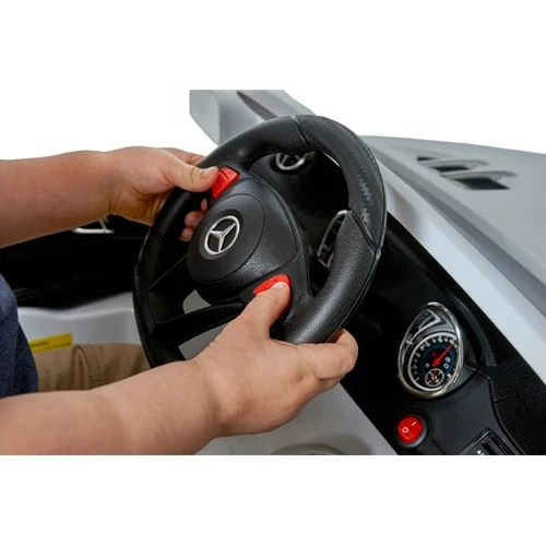 Brio Mercedes Benz 6 Volt SL400 Toy Ride On Car White - Image 3